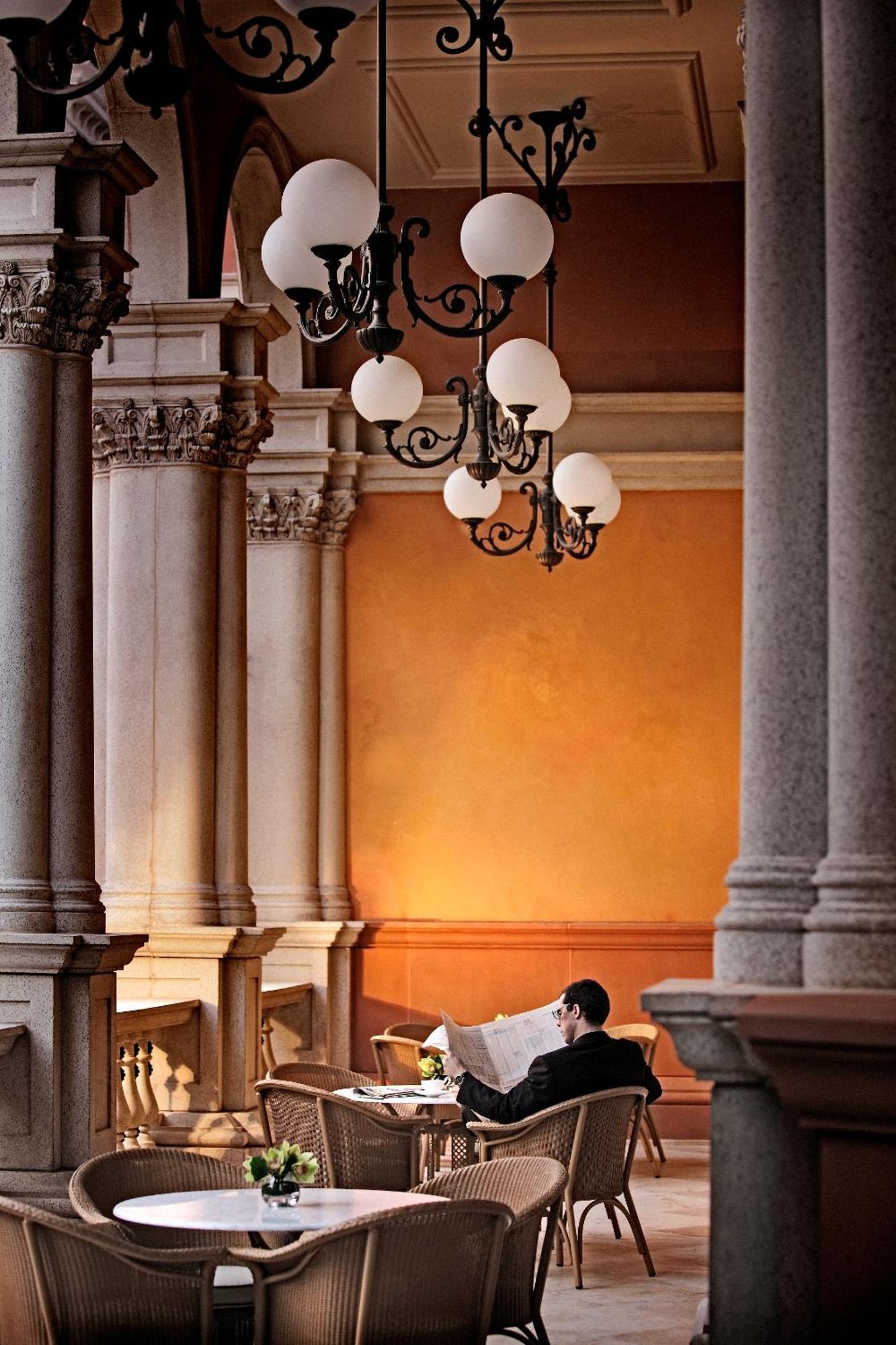 Four Seasons Hotel Macao Экстерьер фото