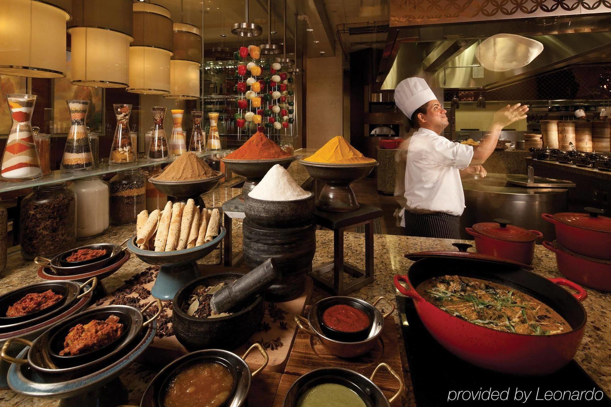 Four Seasons Hotel Macao Экстерьер фото